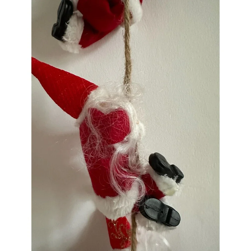 Retro Santa Claus climbing rope - vintage inspired -from France